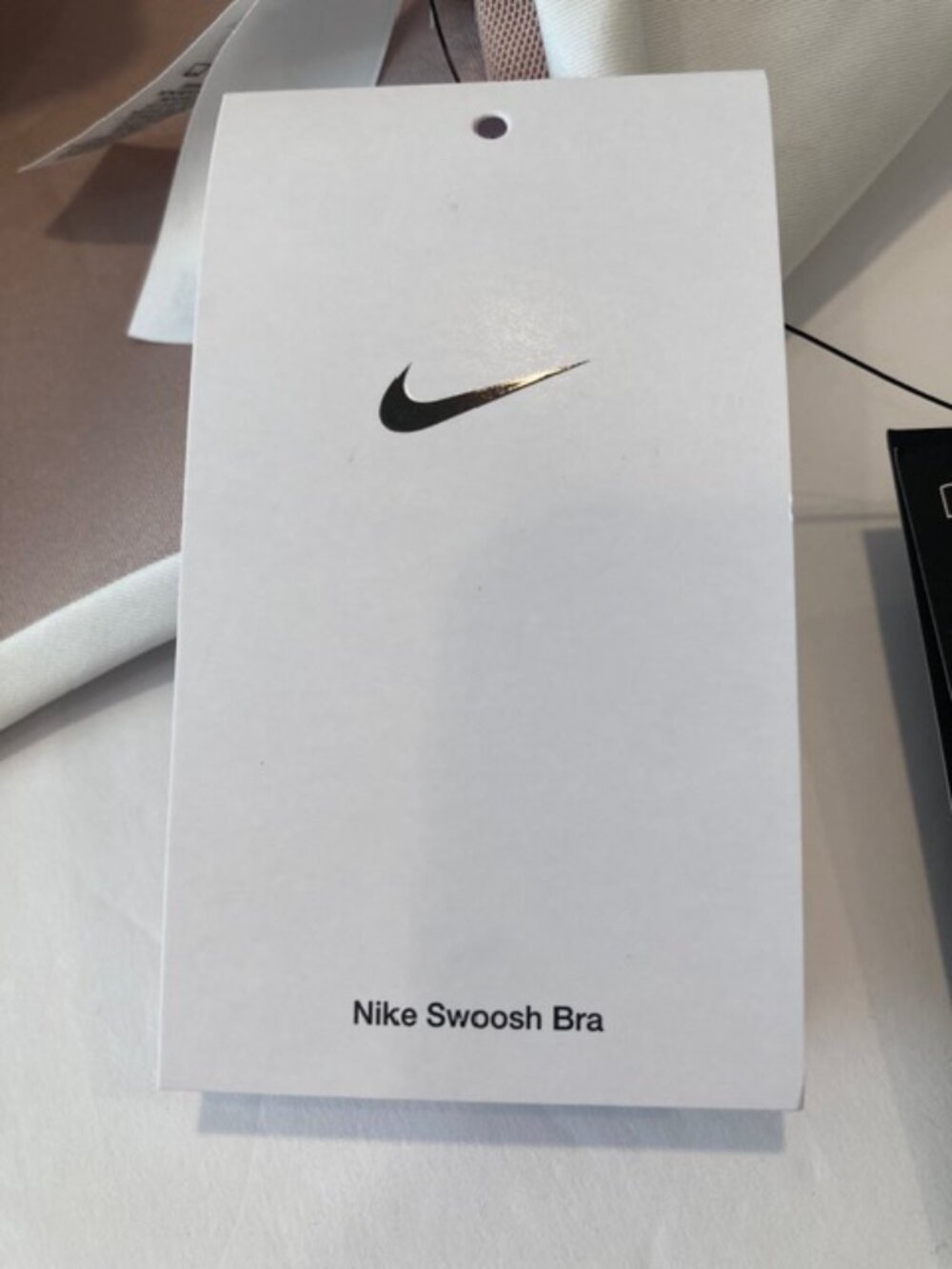 Nike Swoosh Women's Padded Sports Bra Tank 1X - NWT ****Please note spot on tank - Picture 9 of 9